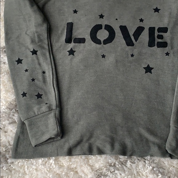 Chaser Love Stars Vented Raglan Top - Picture 5 of 8